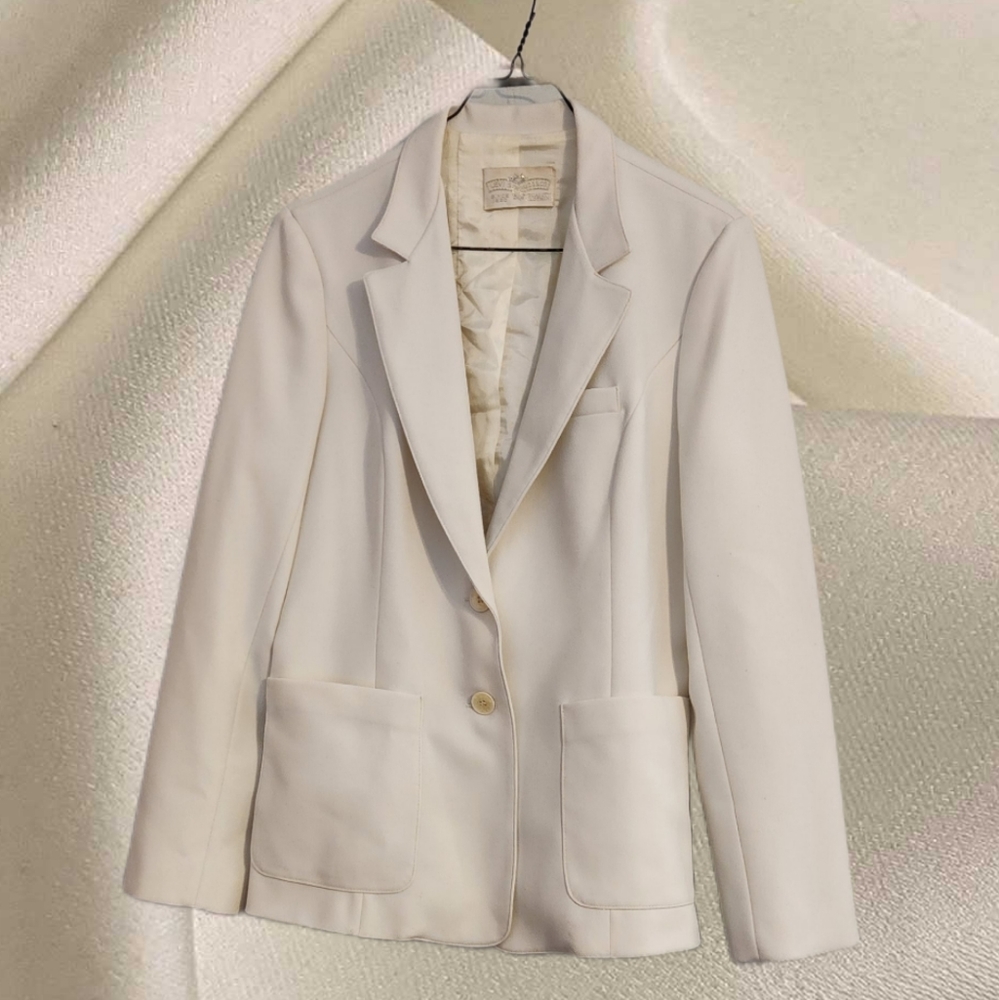 White suite Jacket